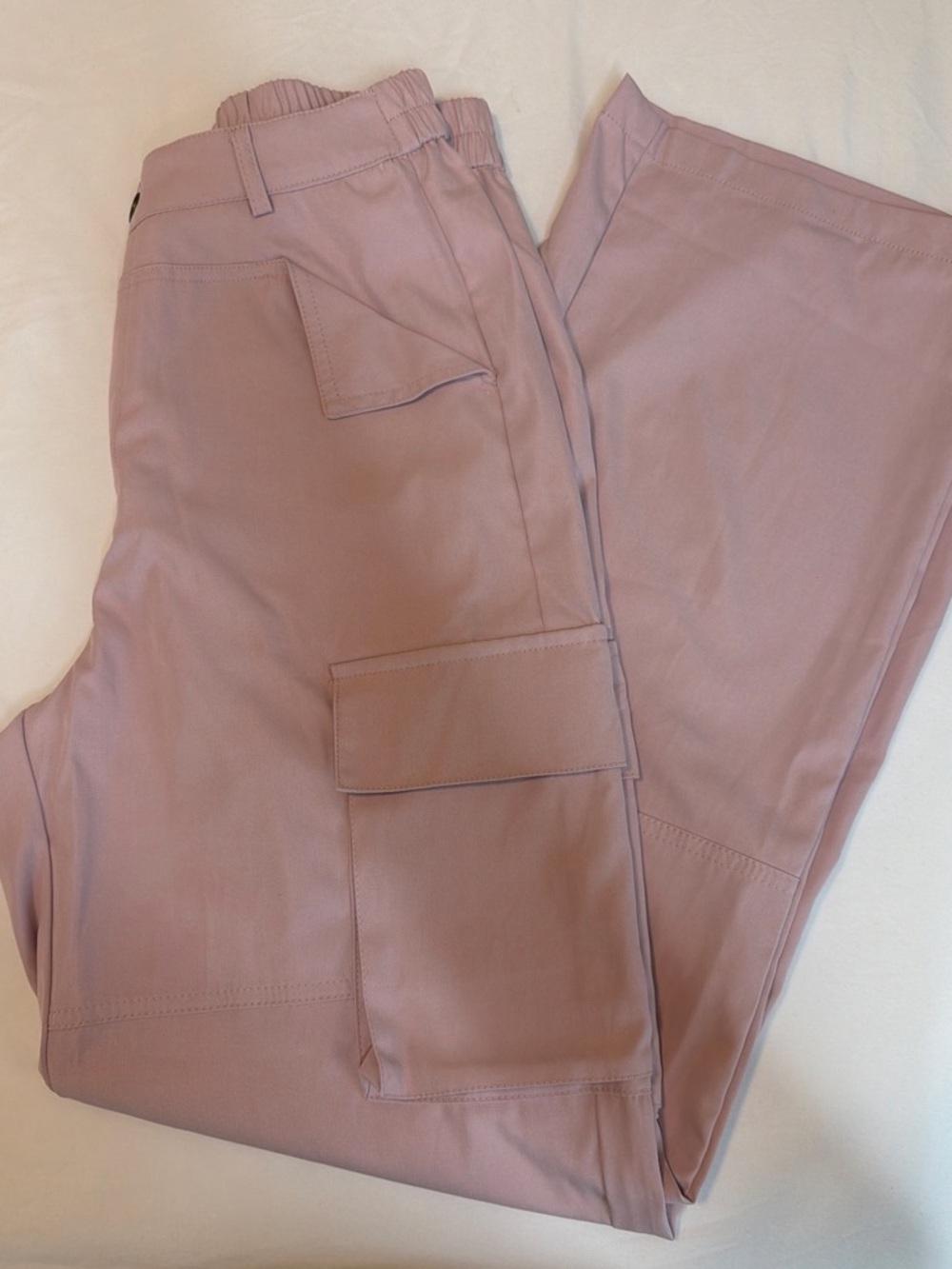 Straight Leg Cargo Pants in Dusty Pink